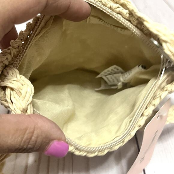 NWT Forever 21 Girls Bohemian Straw Scalloped Strap Beach Purse - Picture 6 of 10